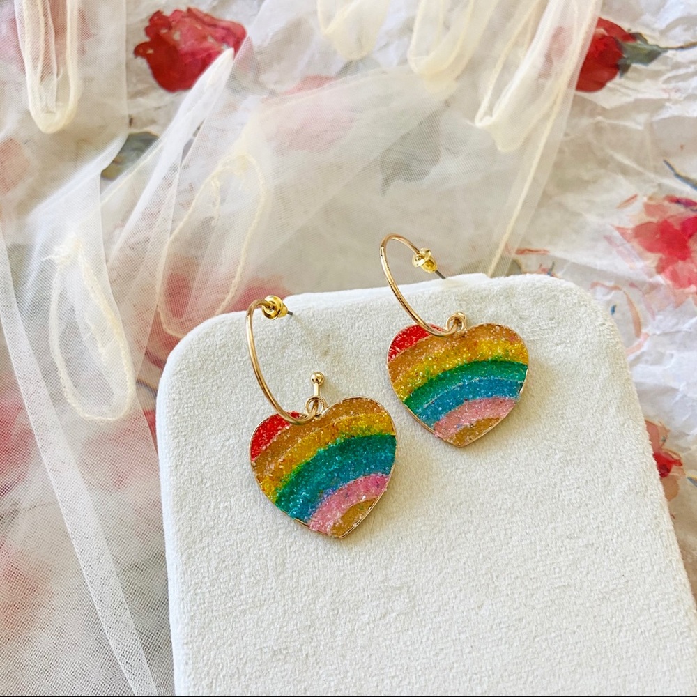 💕Last one 💙Pride LGBTQ Heart Star Hoop - Picture 2 of 9